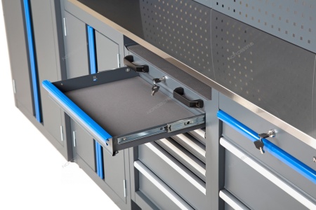 Набор мебели для мастерских