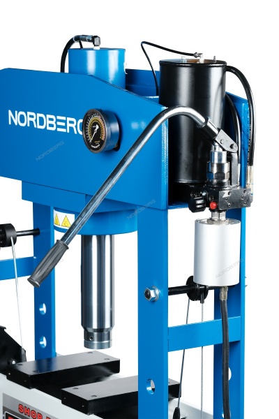 Пресс гидравлический, 75 т, пневмоуправление