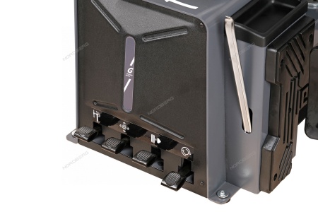 Станок шиномонтажный автомат, двускоростной, зажимы 15-28", 380 В + 3-я рука 46H44N