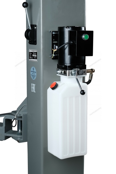 Подъемник двухстоечный 5 т, верхняя синхронизация, 380 В, синий