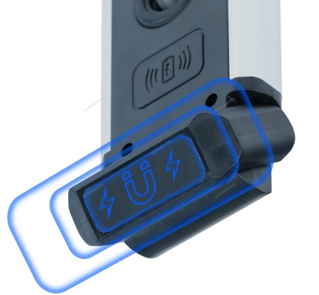 Фонарь светодиодный, аккумуляторный, с бесконтактным зарядным устройством