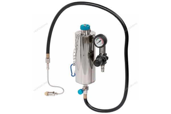 Приспособление для очистки топливных систем в кейсе