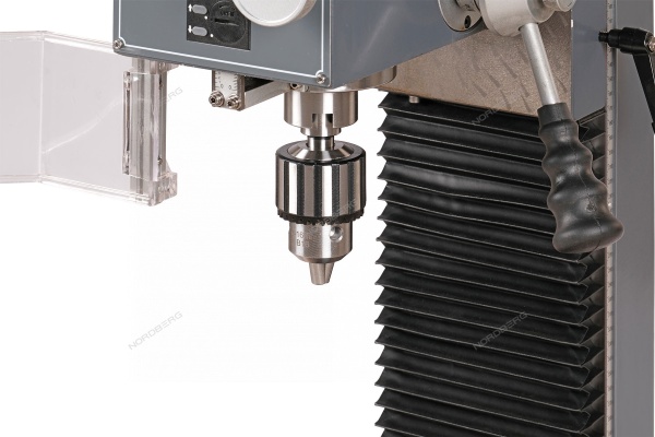 Сверлильно-фрезерный станок