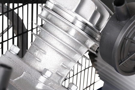 Компрессор двухпоршневой, ременной, чугунная головка, 220 В, ресивер 100 л, 320 л/мин