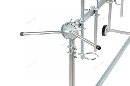 Стенд для окраски деталей, вращающийся, усиленный