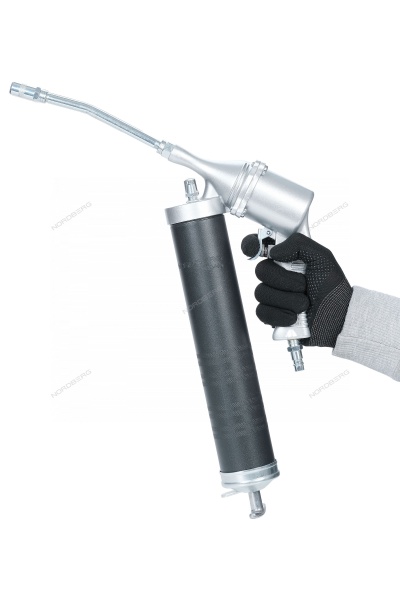 Шприц плунжерный пневматический для густой смазки, 400 мл