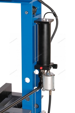 Пресс гидравлический, 50 т, пневмоуправление