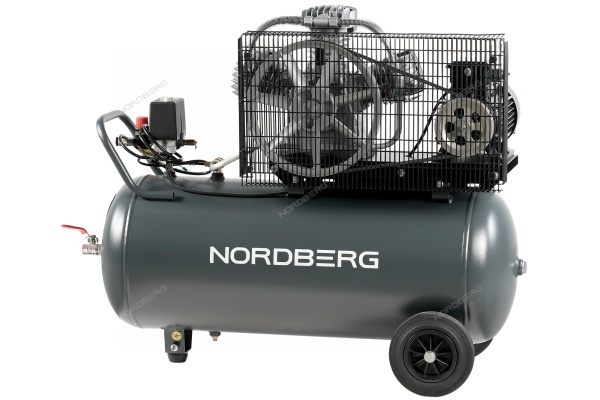 Компрессор поршневой с ременной передачей, 380 В, ресивер 100 л, 580 л/мин