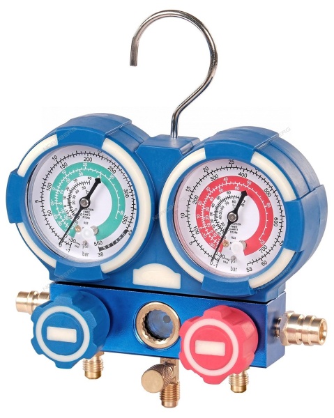 Коллектор манометрический со шлангами и муфтами в кейсе