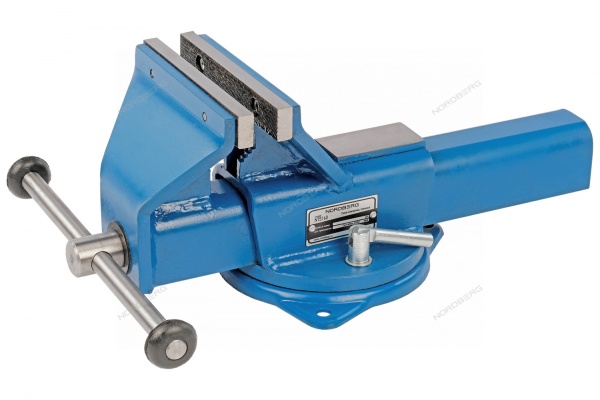 Тиски слесарные стальные