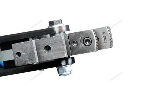 Станок шиномонтажный для грузовых машин, до 56" с расширителями, 380 В, синий