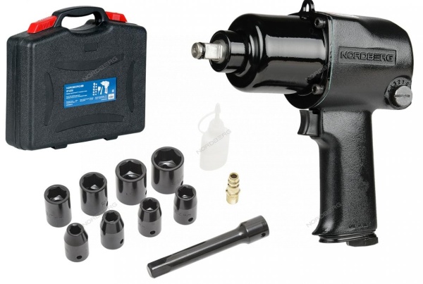 Пневмогайковерт ударный 1/2", 850 Нм, с головками в кейсе