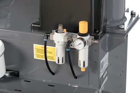 Станок шиномонтажный 380V п/автомат, 2х скоростн, зажимы 13-26", взрыв подк, серый