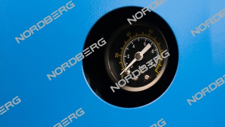 Лифт для колес грузовых машин