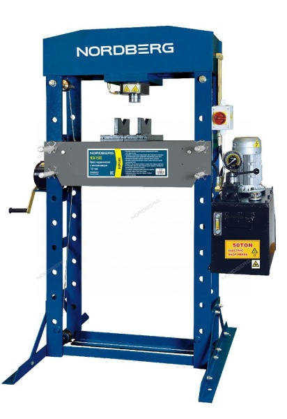 Пресс электрогидравлический, 150 т, с опорными блоками