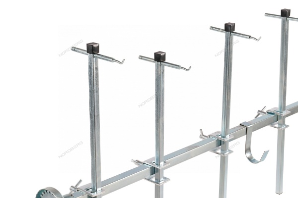 Стенд для окраски деталей, вращающийся, усиленный