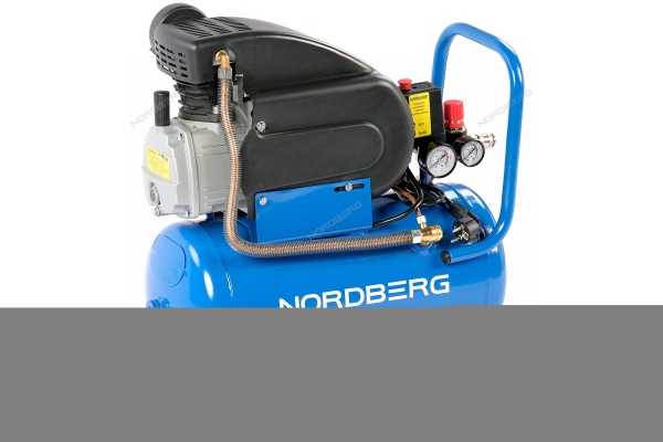 Компрессор поршневой, 220 В, ресивер 24 л, 240 л/мин