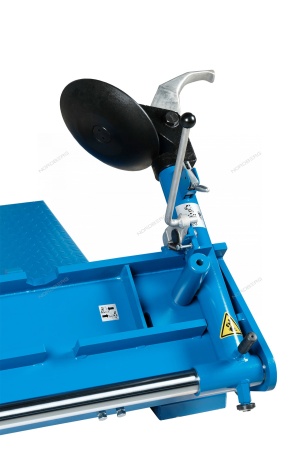 Станок шиномонтажный для грузовых машин, двухскоростной, 380 В, синий