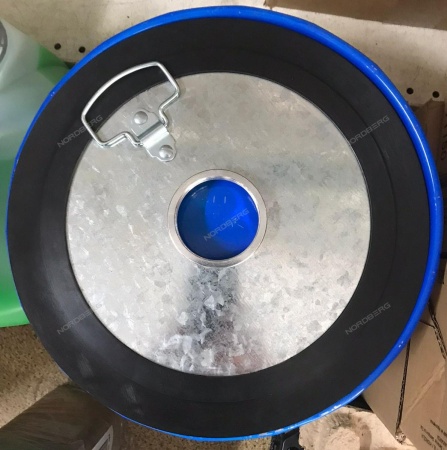 Мембрана для наполнения шприцов смазкой из бочек