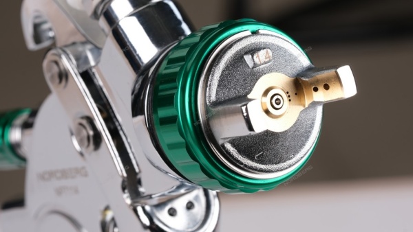 Краскопульт HVLP с верхним бачком, сопло 1,4 мм