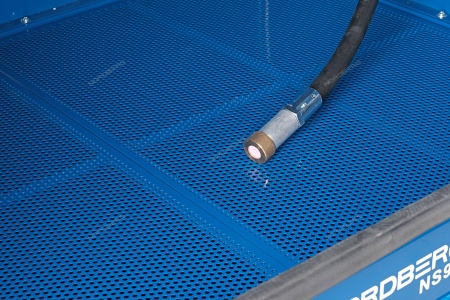 Камера пескоструйная с напорной системой подачи абразива