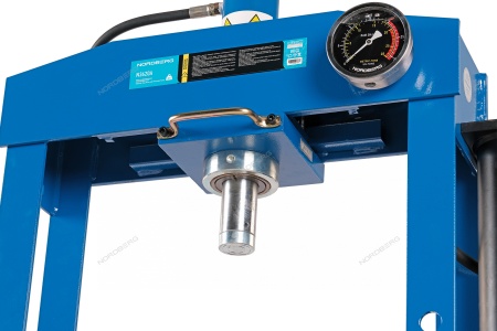 Пресс гидравлический, 20 т, ручной и пневмопривод