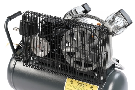 Компрессор поршневой с ременной передачей, 380 В, ресивер 50 л, 420 л/мин