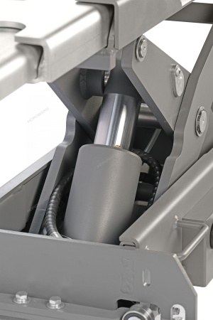 Траверса пневмогидравлическая г/п 4т.