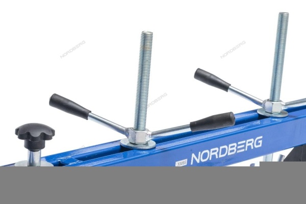 Стенд для вывешивания двигателей 500 кг, L=150 см