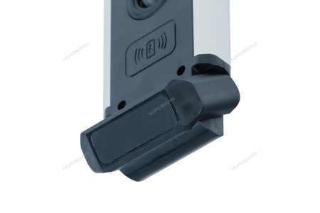 Фонарь светодиодный, аккумуляторный, с бесконтактным зарядным устройством