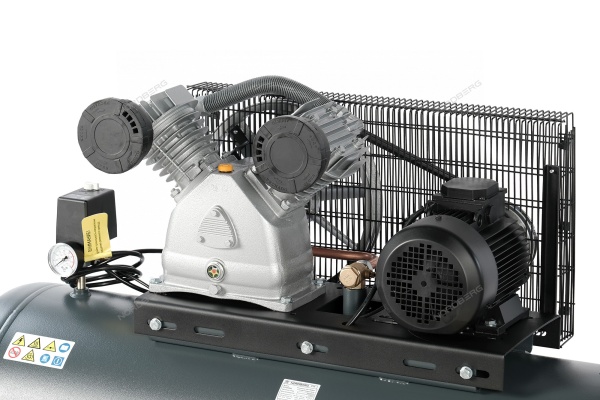 Компрессор поршневой с ременной передачей 380В, ресив. 270л, 690л/мин