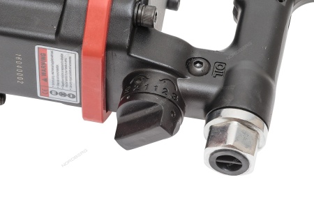 Пневмогайковерт ударный 1", 2500 Нм