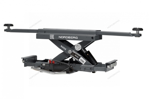 Траверса с ручным приводом г/п 3т. для подъемников N634, 4445J, 4450J, серая